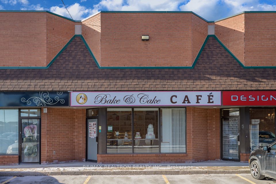 1450 Centre Street, Vaughan, ON L4J 3N1