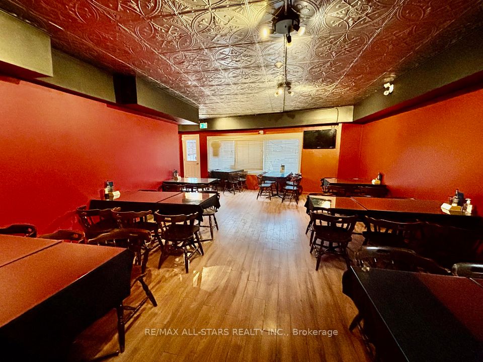 3 Albert Street S, Brock, ON L0C 1H0