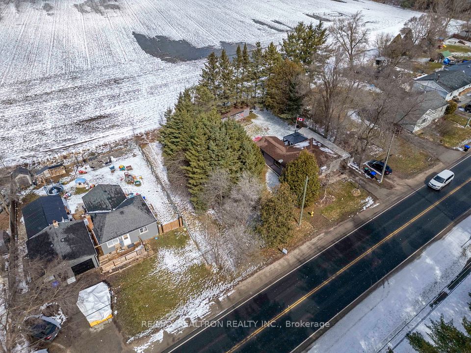 18 Brentwood Road W, Essa, ON L0M 1B0 at 18 Brentwood Road W, Essa, ON L0M 1B0, Essa, ON, L0M 1B0