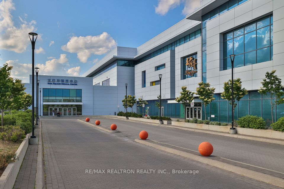 9390 Woodbine Avenue 2D1, Markham, ON L6C 0M5