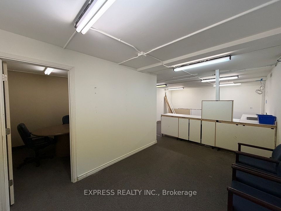 8300 Yonge Street Bsmt W, Vaughan, ON L4J 7R3