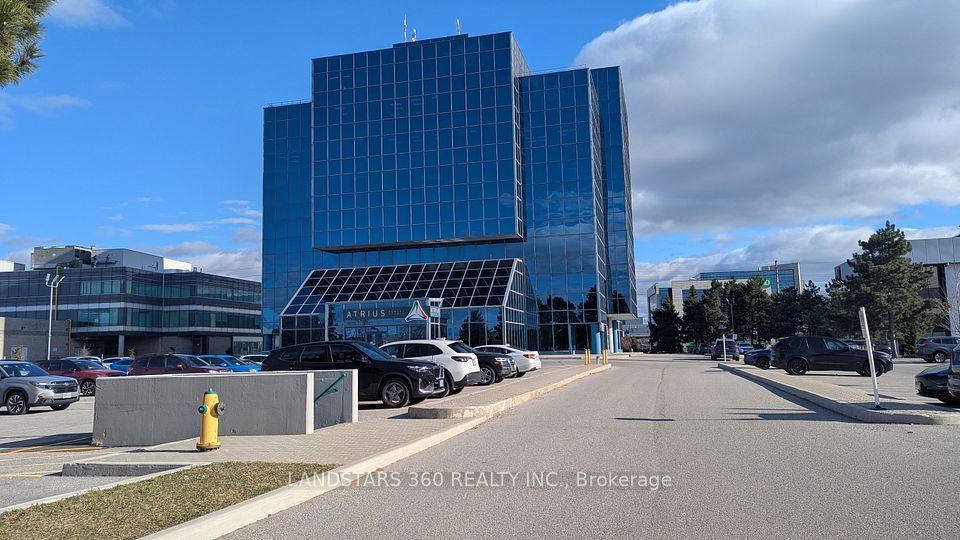 15 Wertheim Court 401-403, Richmond Hill, ON L4B 3H7