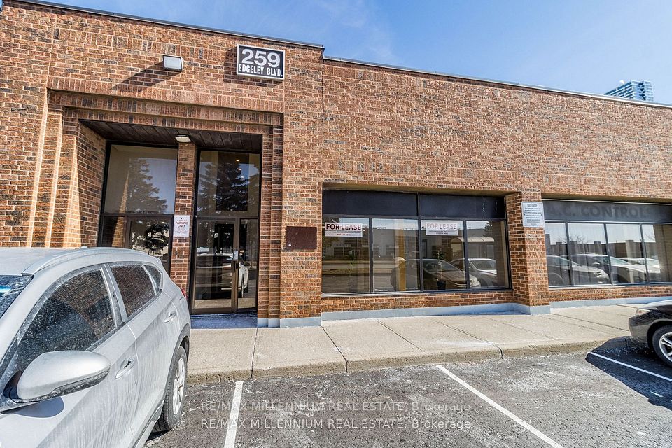 259 Edgeley Boulevard 4, Vaughan, ON L4K 3Y5