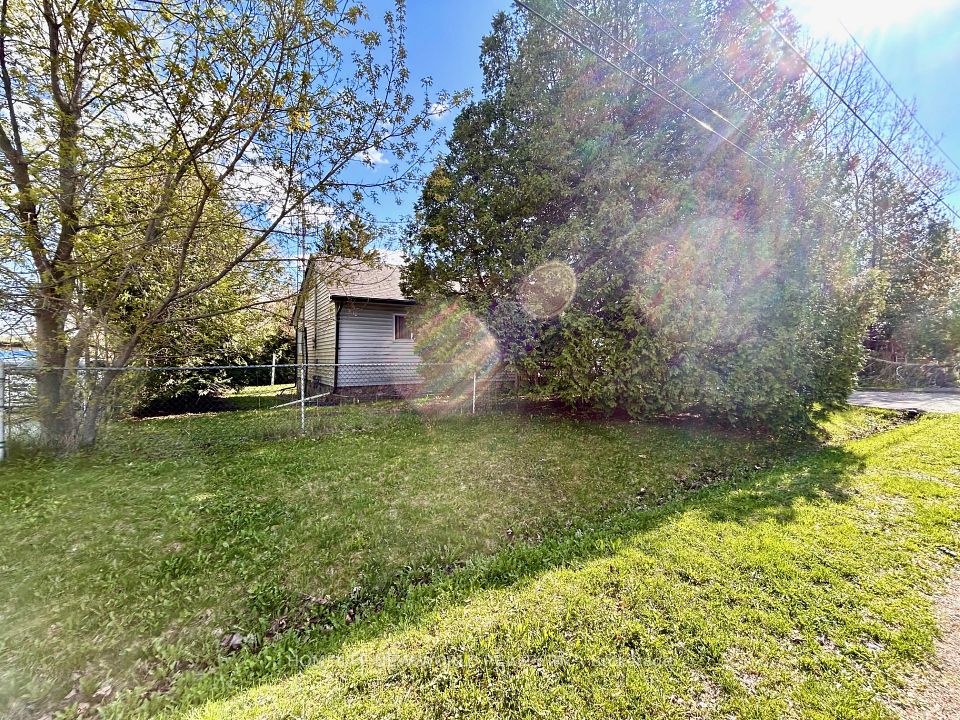 39 Windsor Drive, Whitchurch-Stouffville, ON L4A 7X3 at 39 Windsor Drive, Whitchurch-Stouffville, ON L4A 7X3, Whitchurch-Stouffville, ON, L4A 7X3