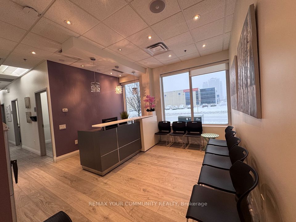 8760 Jane Street S 105, Vaughan, ON L4K 2M9