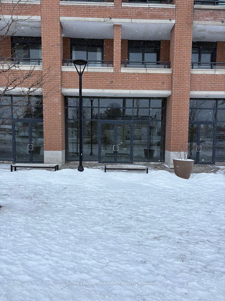 11611 Yonge Street 9, Richmond Hill, ON L4E 1G2