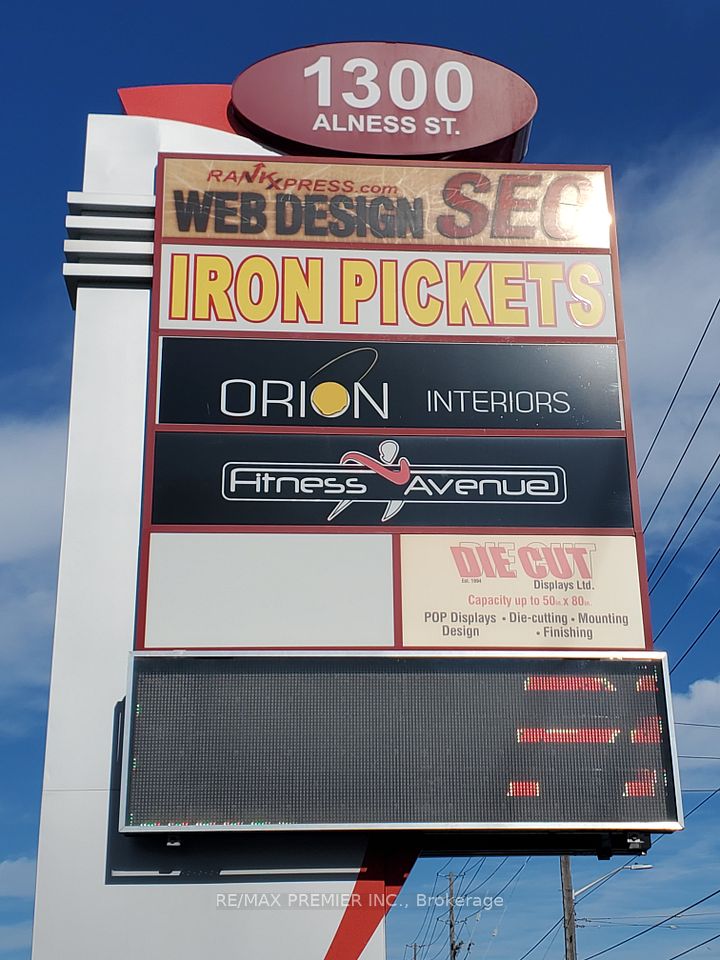 1300 Alness Street 4, Vaughan, ON L4K 2W6