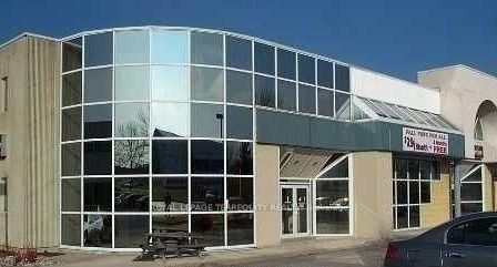 60 Granton Drive 8-9, Richmond Hill, ON L4B 2N6