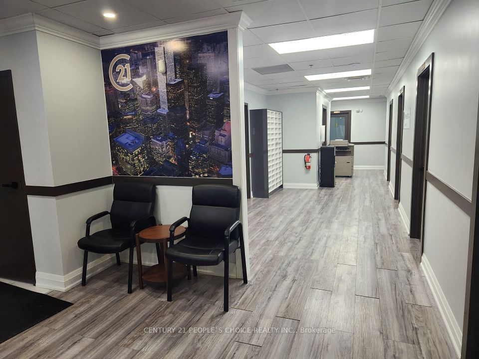 237 Romina Drive Upper, Vaughan, ON L4K 4V3