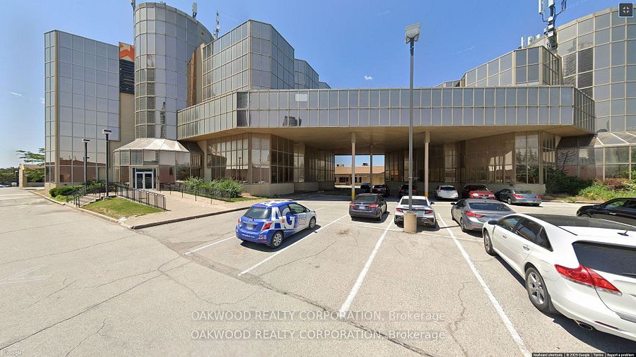 8000 Jane Street TB 300, Vaughan, ON L4K 5B8