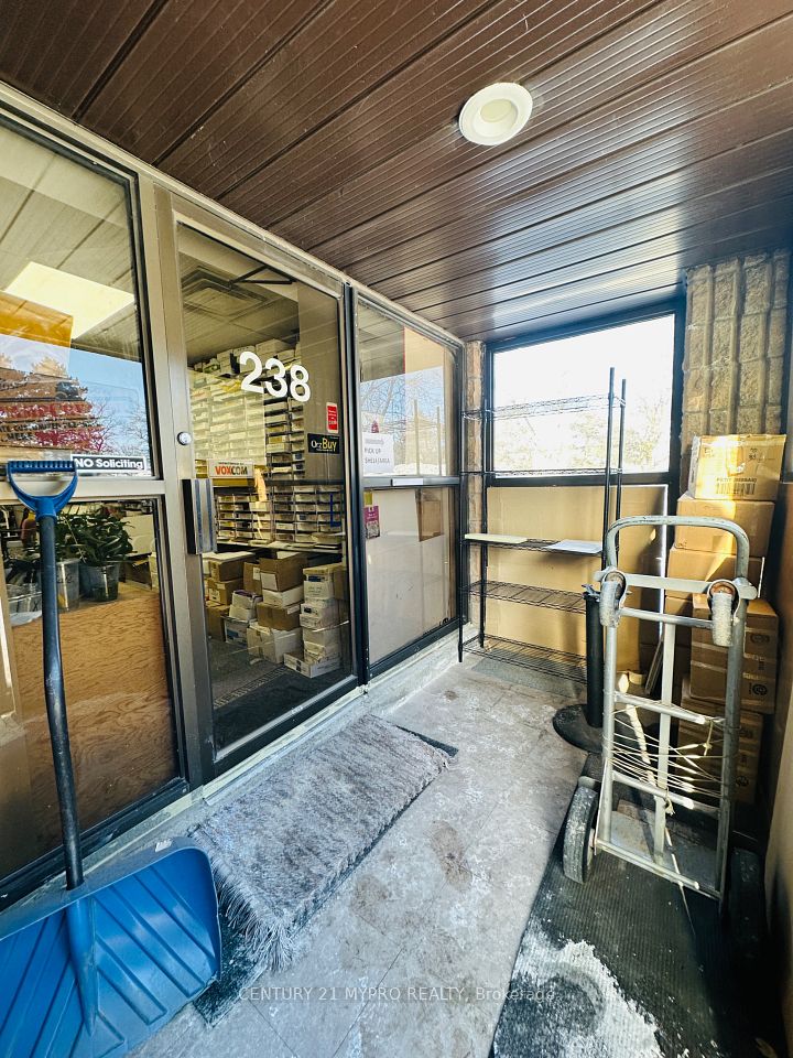 238 Hood Road, Markham, ON L3R 3K8