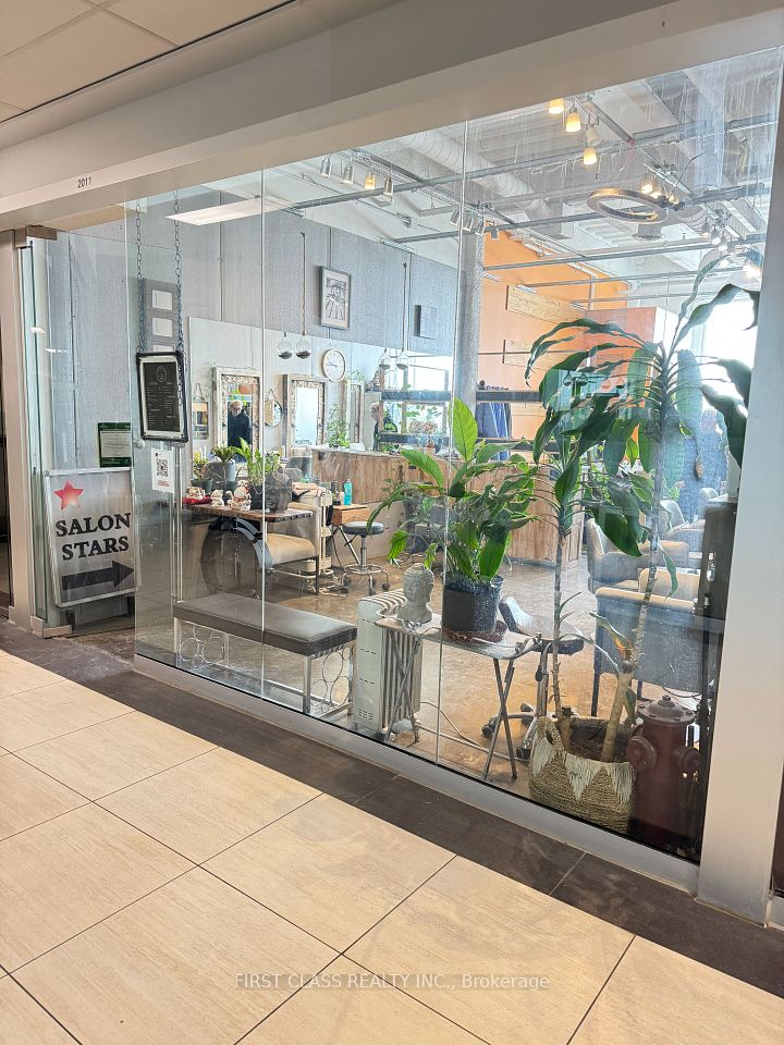 8333 Kennedy Road 2011, Markham, ON L3R 5T5