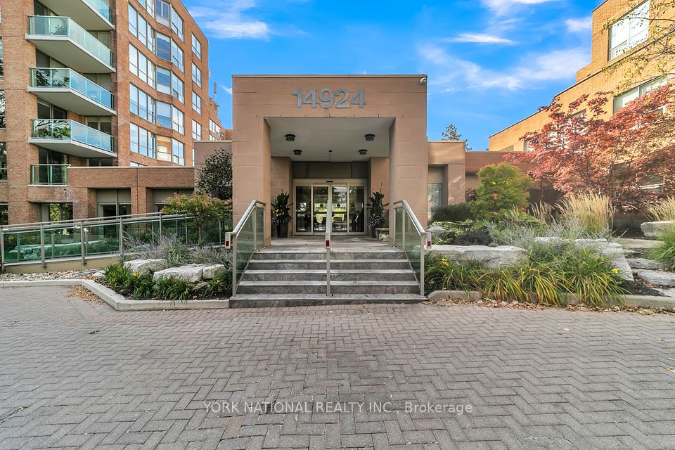 Condo Apartment at 14924 Yonge Street 408, Aurora, ON L4G 6H7, Aurora