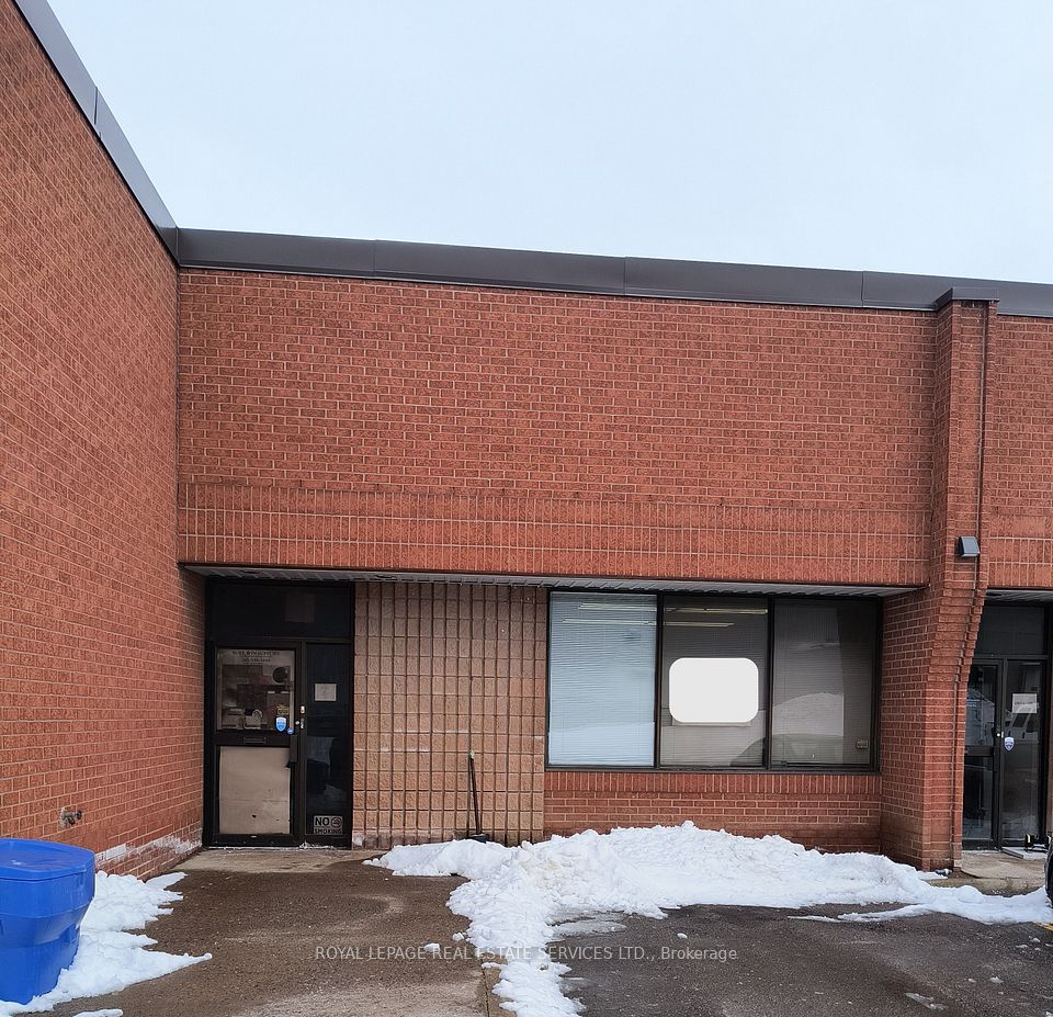 27 West Beaver Creek Road 5, Richmond Hill, ON L4B 3K1