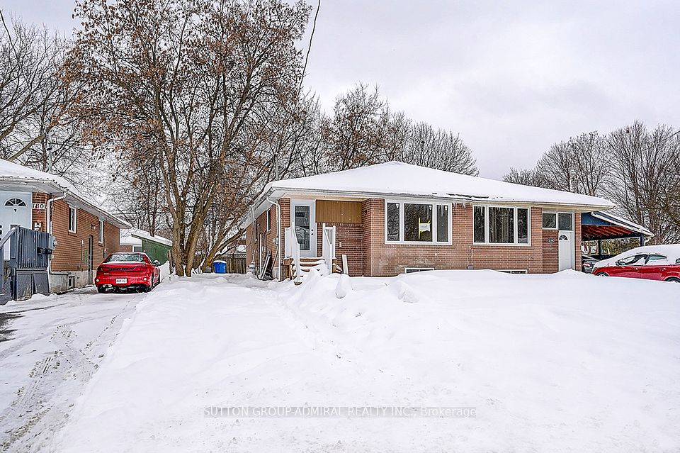 Semi-Detached  at 176 Cherrywood Drive, Newmarket, ON L3Y 2X8, Newmarket