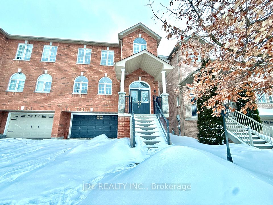 Semi-Detached  at 69 Gail Parks Crescent, Newmarket, ON L3X 3B9, Newmarket