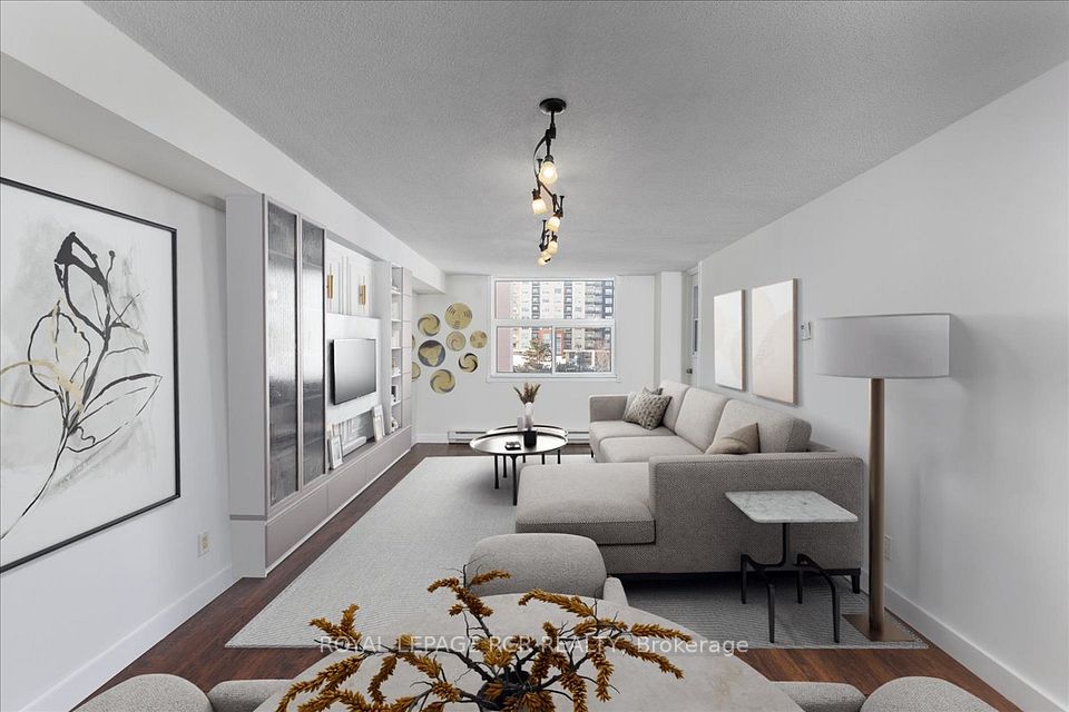 Condo Apartment at 260 Davis Drive 508, Newmarket, ON L3Y 7C3, Newmarket