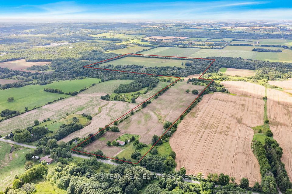 4065 15th Line, Innisfil, ON L0L 1L0 at 4065 15th Line, Innisfil, ON L0L 1L0, Innisfil, ON, L0L 1L0