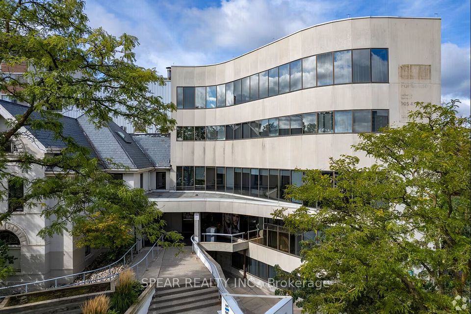 10350 Yonge Street 103, Richmond Hill, ON L4C 5K9