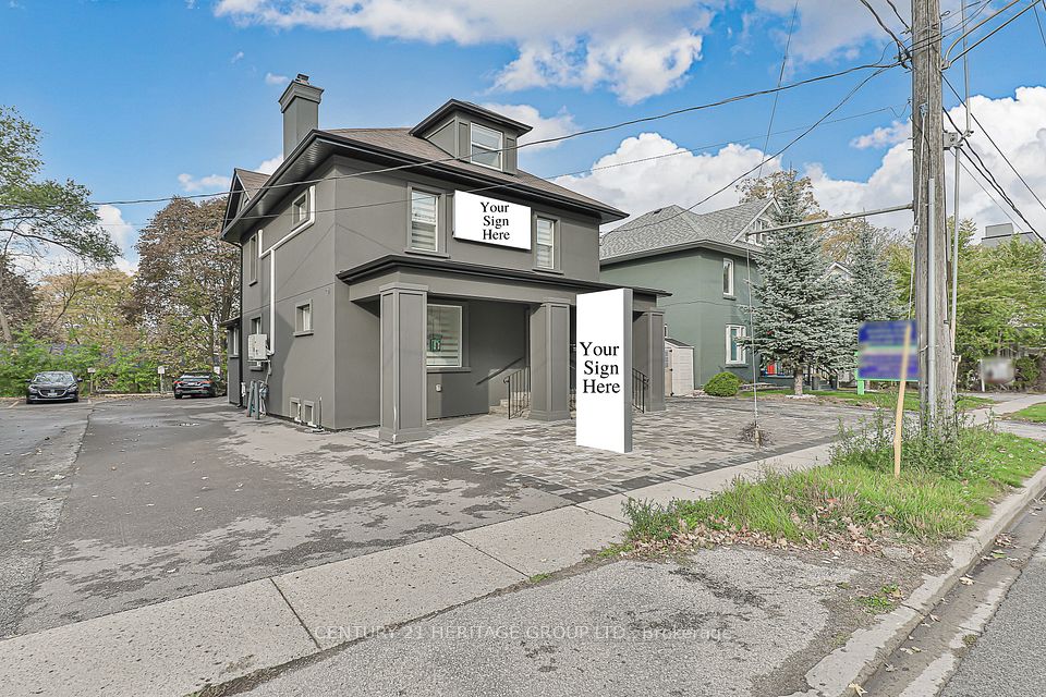 72 Prospect Street, Newmarket, ON L3Y 3T2