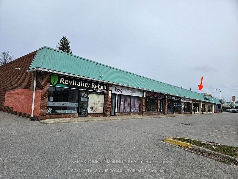 14834 Yonge Street 4, Aurora, ON L4G 1N2