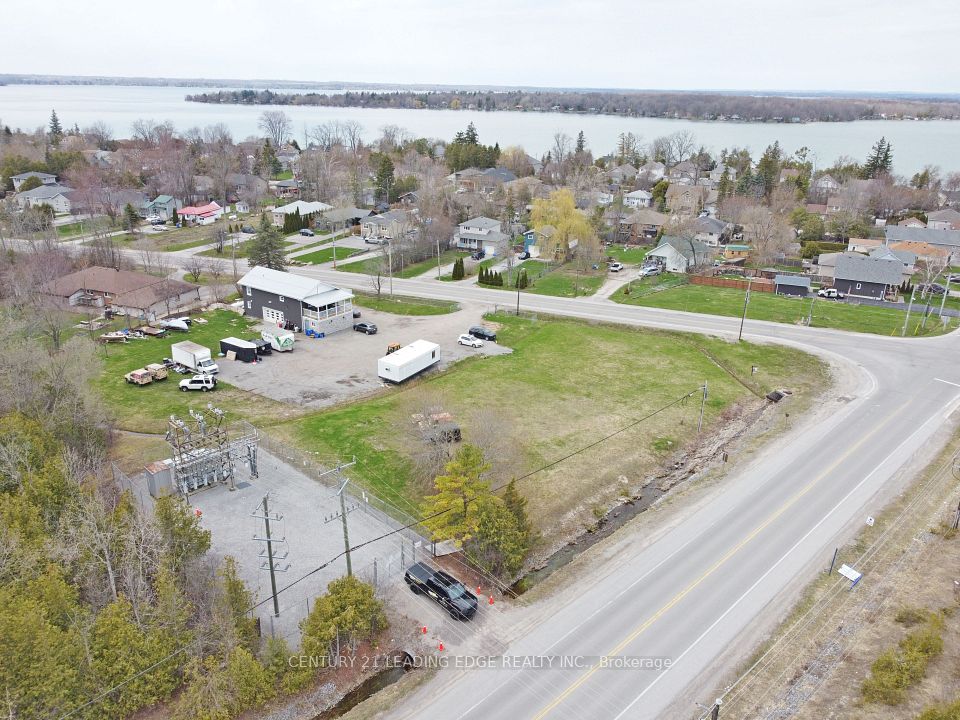 1035 Metro Road N, Georgina, ON L4P 3E9