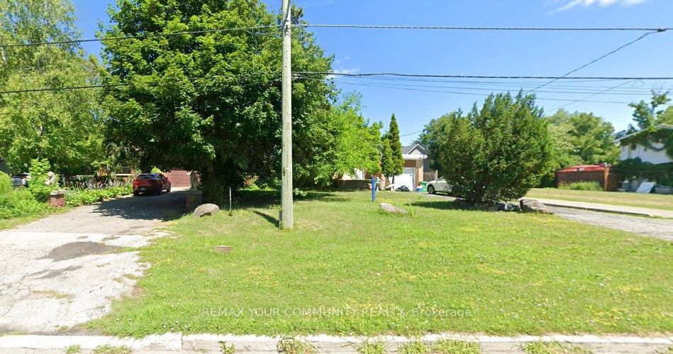 174/176 Weldrick Road W, Richmond Hill, ON L4C 3V1 at 174/176 Weldrick Road W, Richmond Hill, ON L4C 3V1, Richmond Hill, ON, L4C 3V1