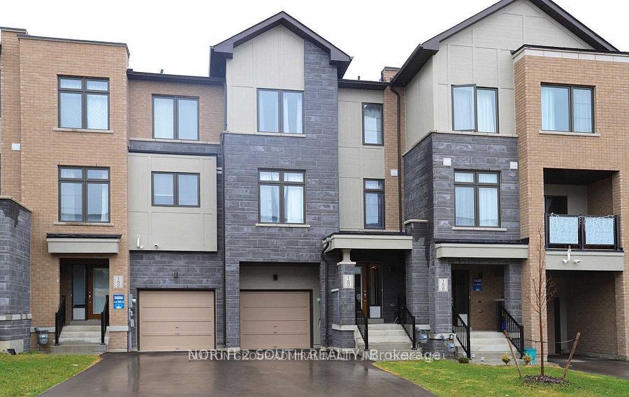 Att/Row/Townhouse at 160 Tango Crescent, Newmarket, ON L3X 0K5, Newmarket