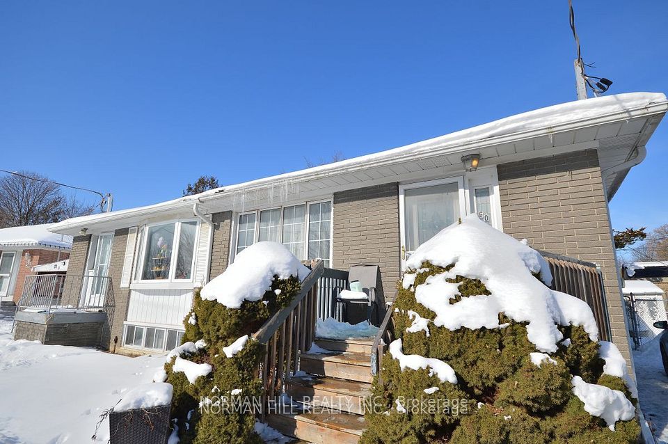 Semi-Detached  at 60 Lindsay Avenue Main Floor, Newmarket, ON L3Y 4N6, Newmarket