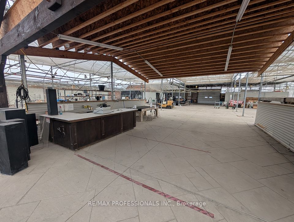 12201 Keele Street W, Vaughan, ON L6A 1S1