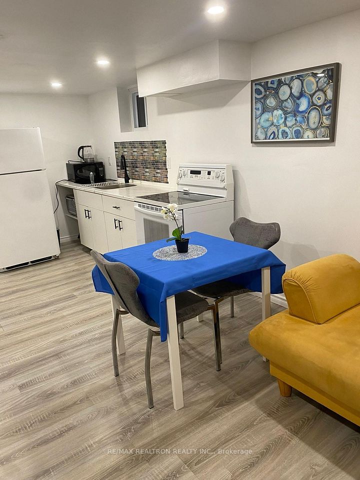 Semi-Detached  at 75 Walter Avenue Lower Level, Newmarket, ON L3Y 2T5, Newmarket