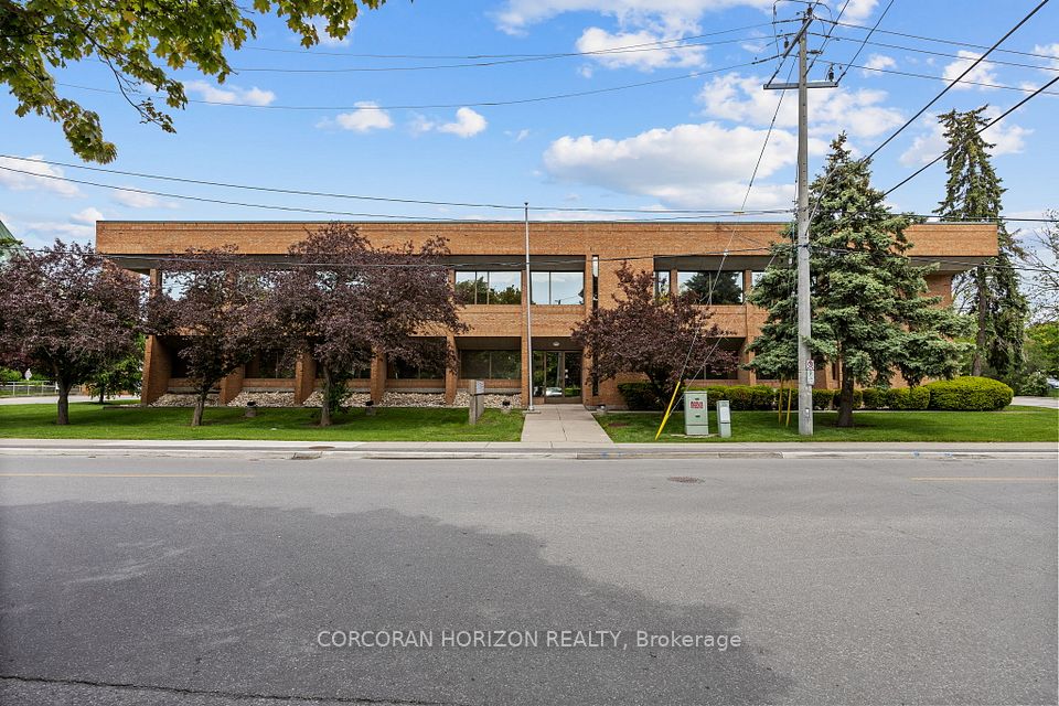 21 Dunlop Street, Richmond Hill, ON L4C 2M6