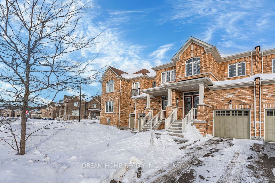 Att/Row/Townhouse at 11 Homer Crescent, Aurora, ON L4G 1B7, Aurora