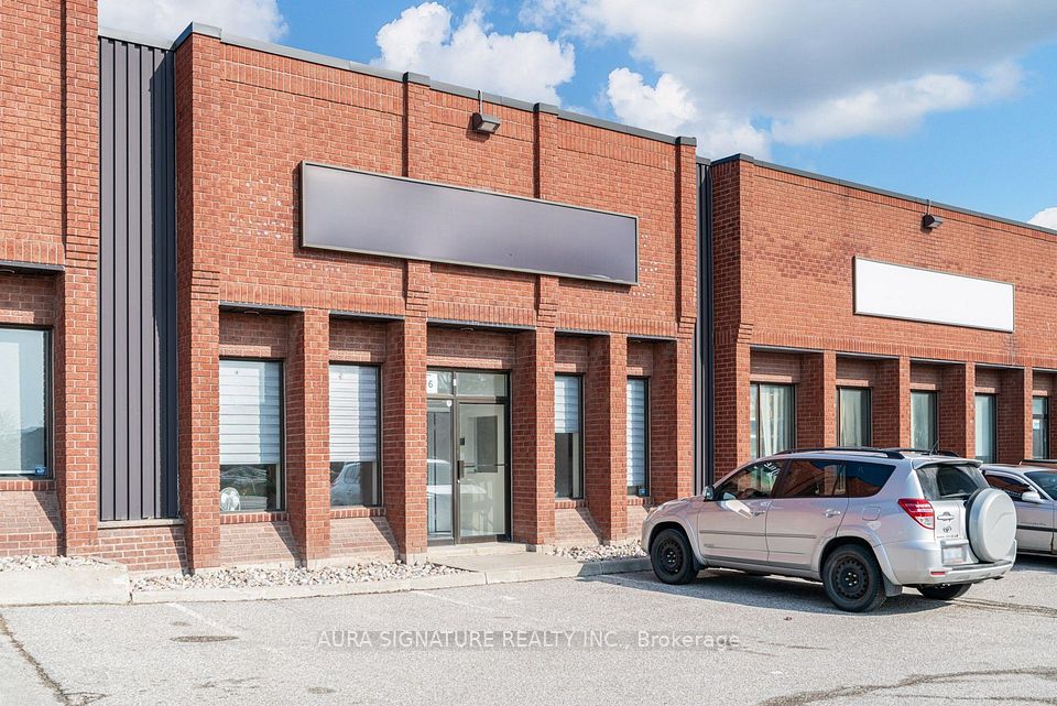 176 Rivermede Road 6, Vaughan, ON L4K 3M7