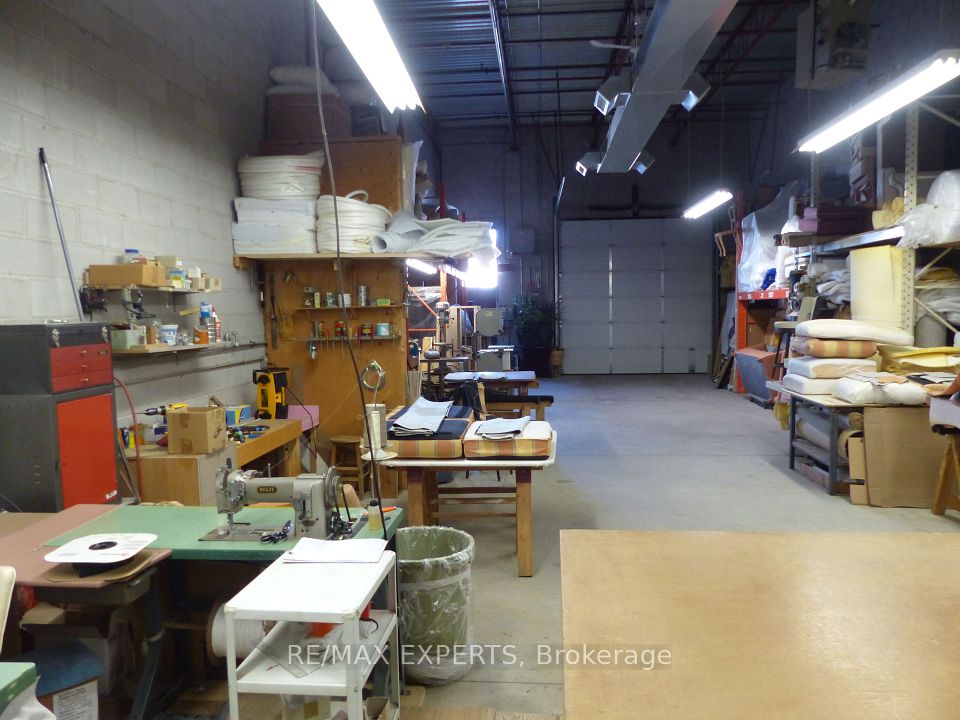 200 Edgeley Boulevard 29, Vaughan, ON L4K 3Y8