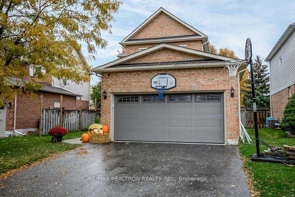 Detached at 31 Natanya Boulevard, Georgina, ON L4P 3R4, Georgina