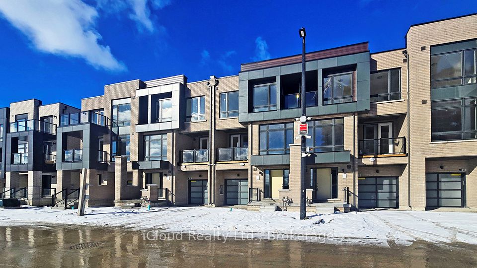 Att/Row/Townhouse at 38 Dandara Gate, Vaughan, ON L4L 0M6, Vaughan