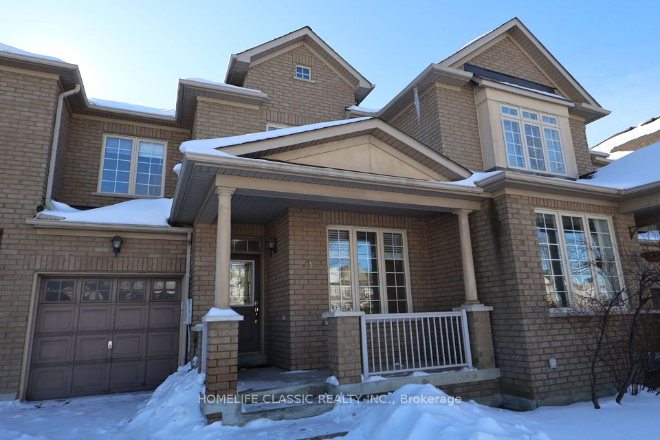 Att/Row/Townhouse at 41 Chelton Dr Drive, Richmond Hill, ON L4E 4A9, Richmond Hill