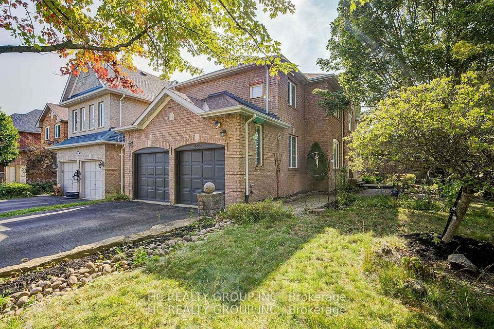 Detached at 483 Menczel Crescent, Newmarket, ON L3X 2P6, Newmarket