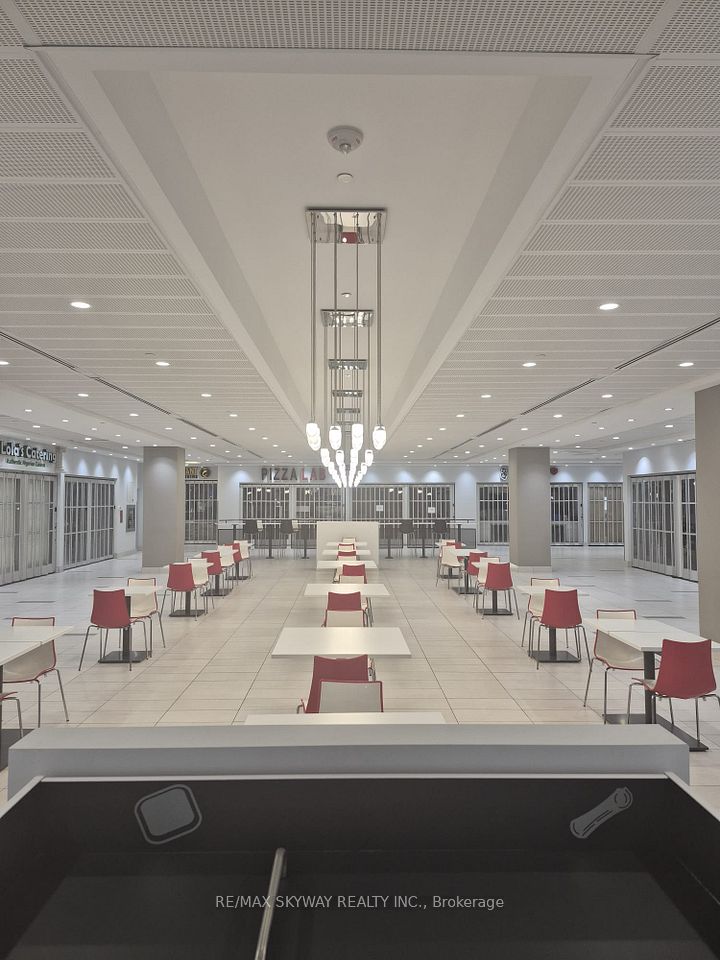 7777 Weston Road 247, Vaughan, ON L4L 0G9