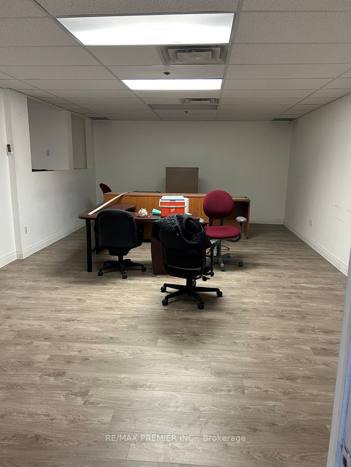 136 Winges Road Unit 8 Office #6, Vaughan, ON L4L 6C3