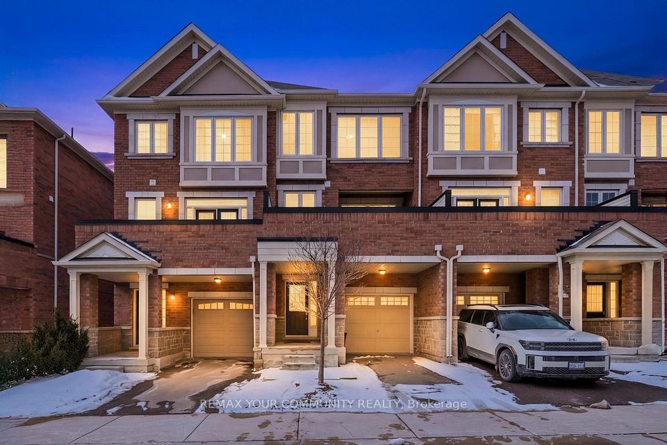 Att/Row/Townhouse at 41 Torah Gate, Vaughan, ON L6A 4Y4, Vaughan