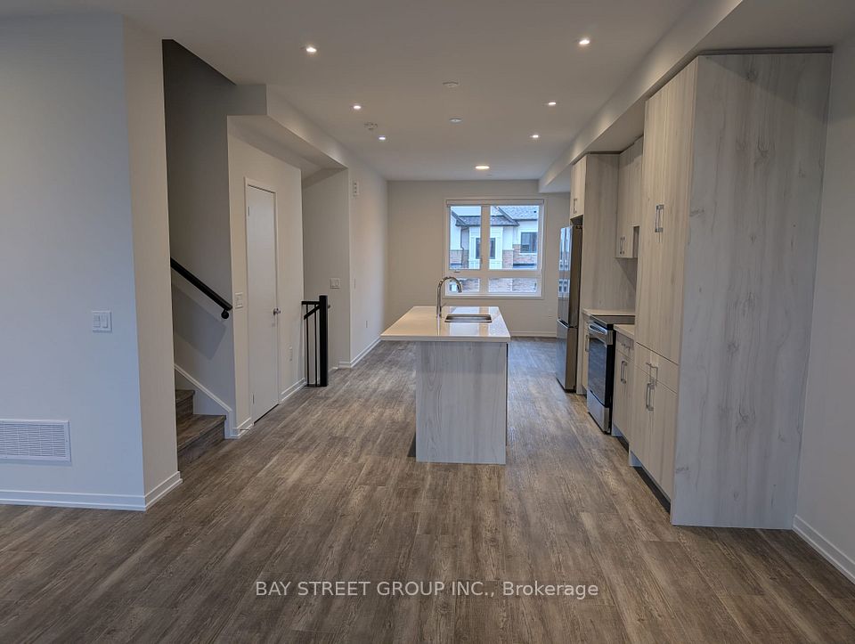 Att/Row/Townhouse at 23 Helmkay Avenue, Richmond Hill, ON L4E 3R4, Richmond Hill