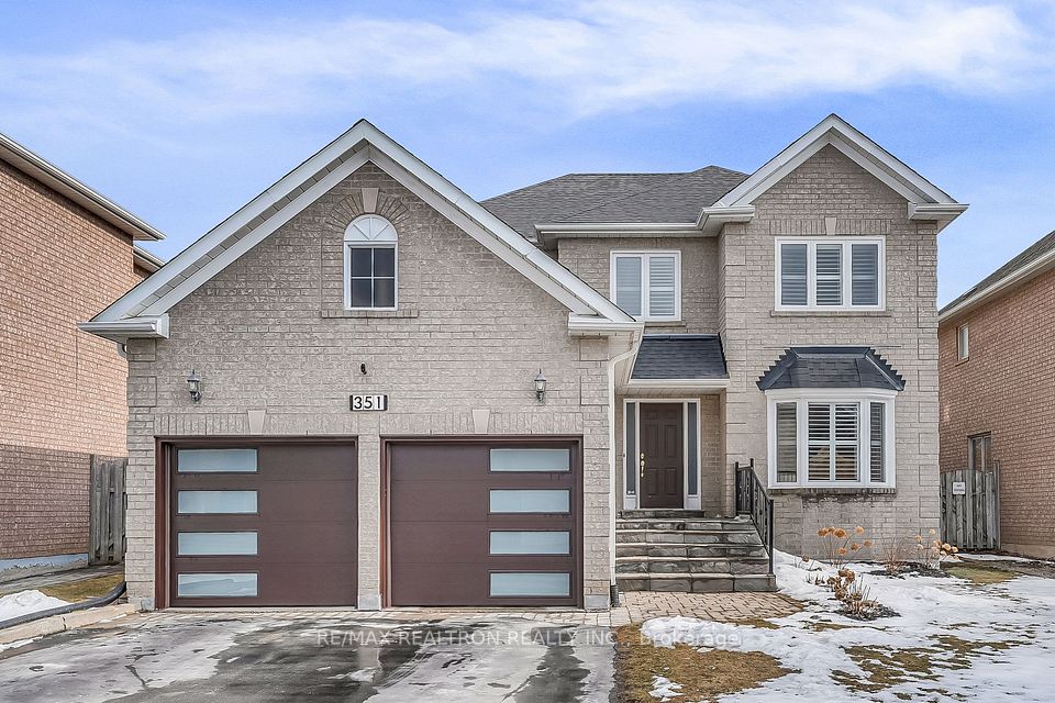 Detached at 351 Brookside Road, Richmond Hill, ON L4C 0G6, Richmond Hill
