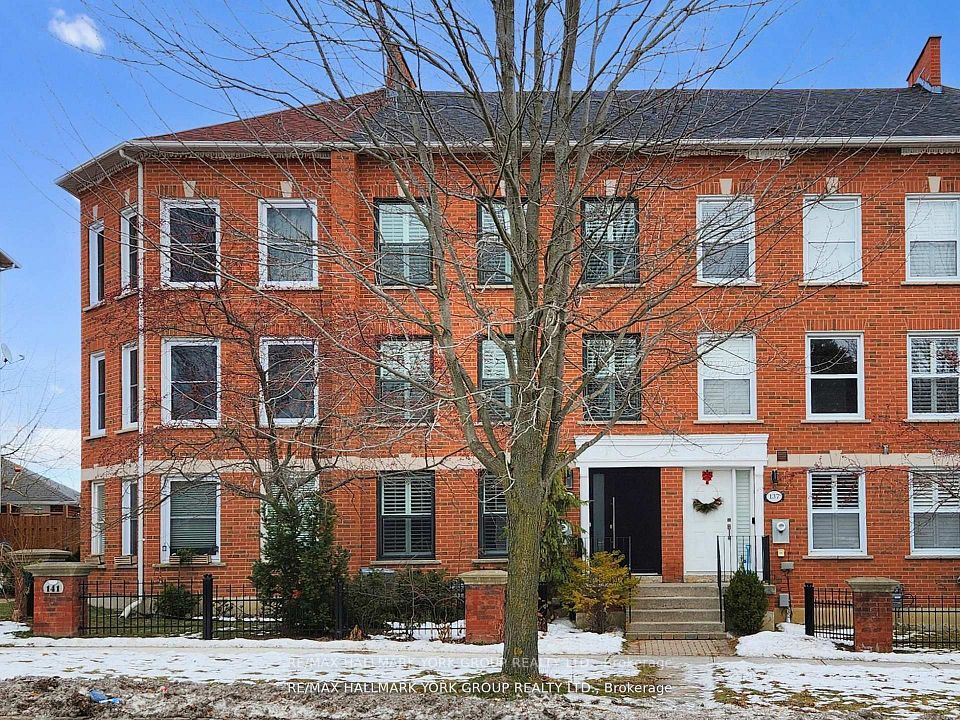 Att/Row/Townhouse at 139 John West Way, Aurora, ON L4G 7E3, Aurora