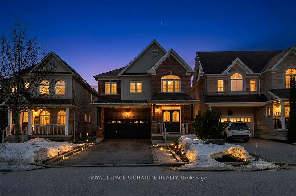 Detached at 237 Karl Rose Trail, Newmarket, ON L3X 3J2, Newmarket