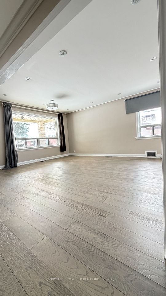 Detached at 5 Rockport Crescent, Richmond Hill, ON L4C 2L5, Richmond Hill