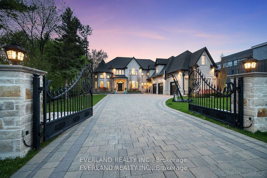 Detached at 232 Duncan Road Bst, Richmond Hill, ON L4C 6J9, Richmond Hill