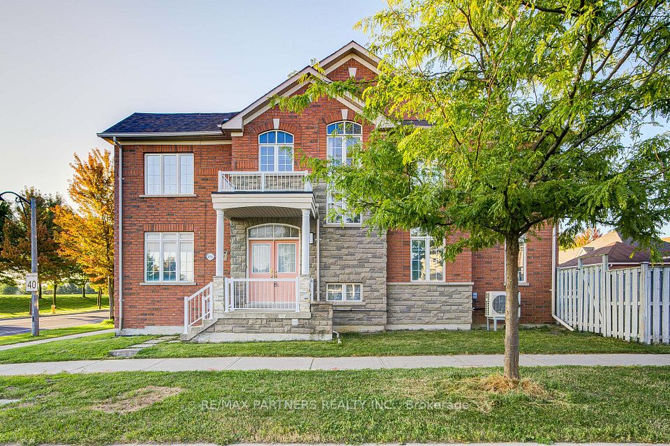 Att/Row/Townhouse at 496 The Bridle Walk, Markham, ON L6C 2Y3, Markham