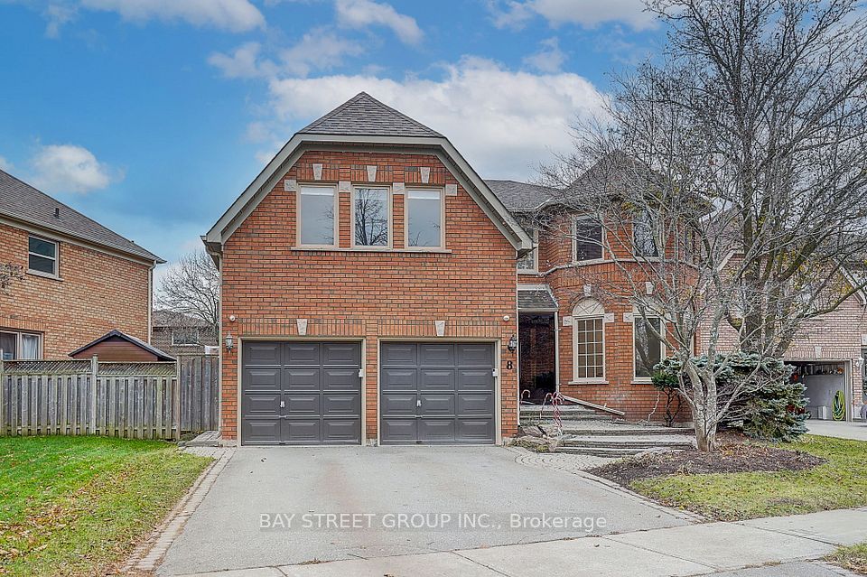 Detached at 8 Mooreland Court, Markham, ON L3P 7P8, Markham